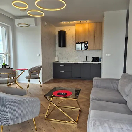 15 Pietro Sokolska 30 Towers - New - Lux - Parking - Sauna - Gym- And The View In Katowice