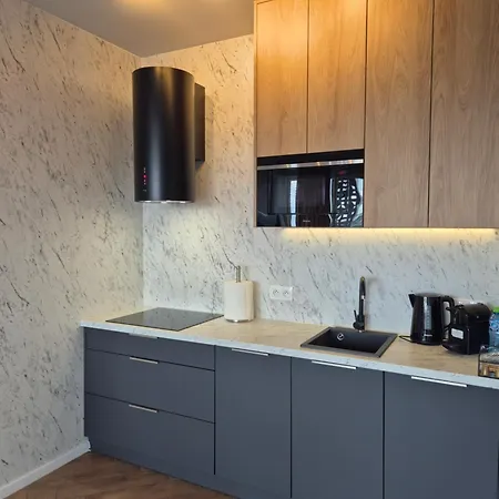 15 Pietro Sokolska 30 Towers - New - Lux - Parking - Sauna - Gym- And The View In Apartman Katowice