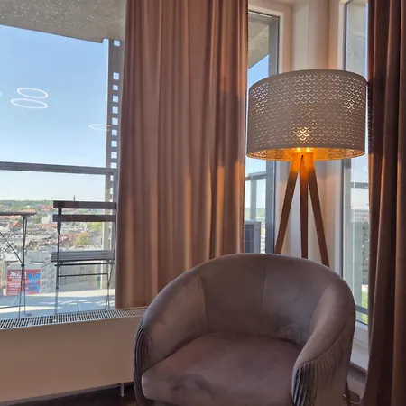 15 Pietro Sokolska 30 Towers - Klimatyzacja - Lux - Parking - Sauna - Gym- And The View In * カトヴィツェ