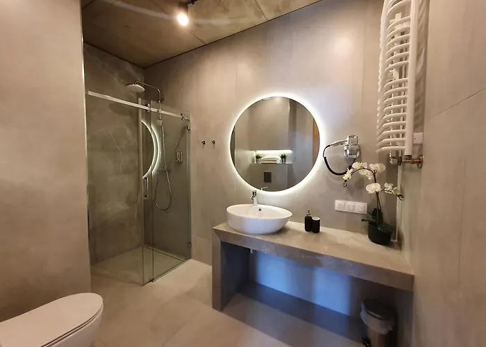 15 Pietro Sokolska 30 Towers - New - Lux - Parking - Sauna - Gym- And The View In * Katovice