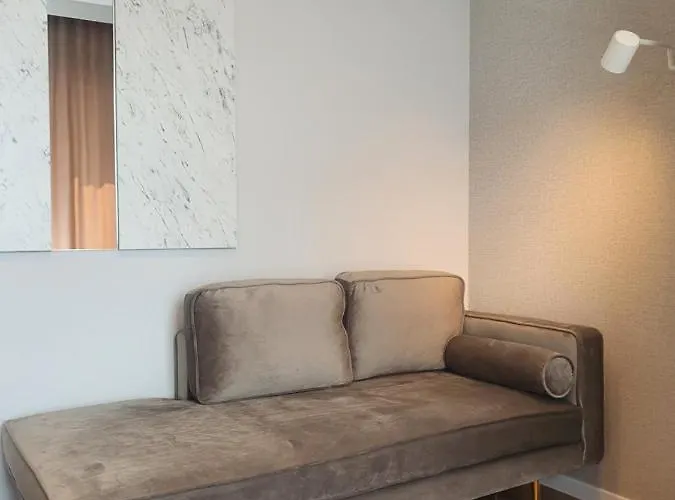 15 Pietro Sokolska 30 Towers - New - Lux - Parking - Sauna - Gym- And The View In Apartmán